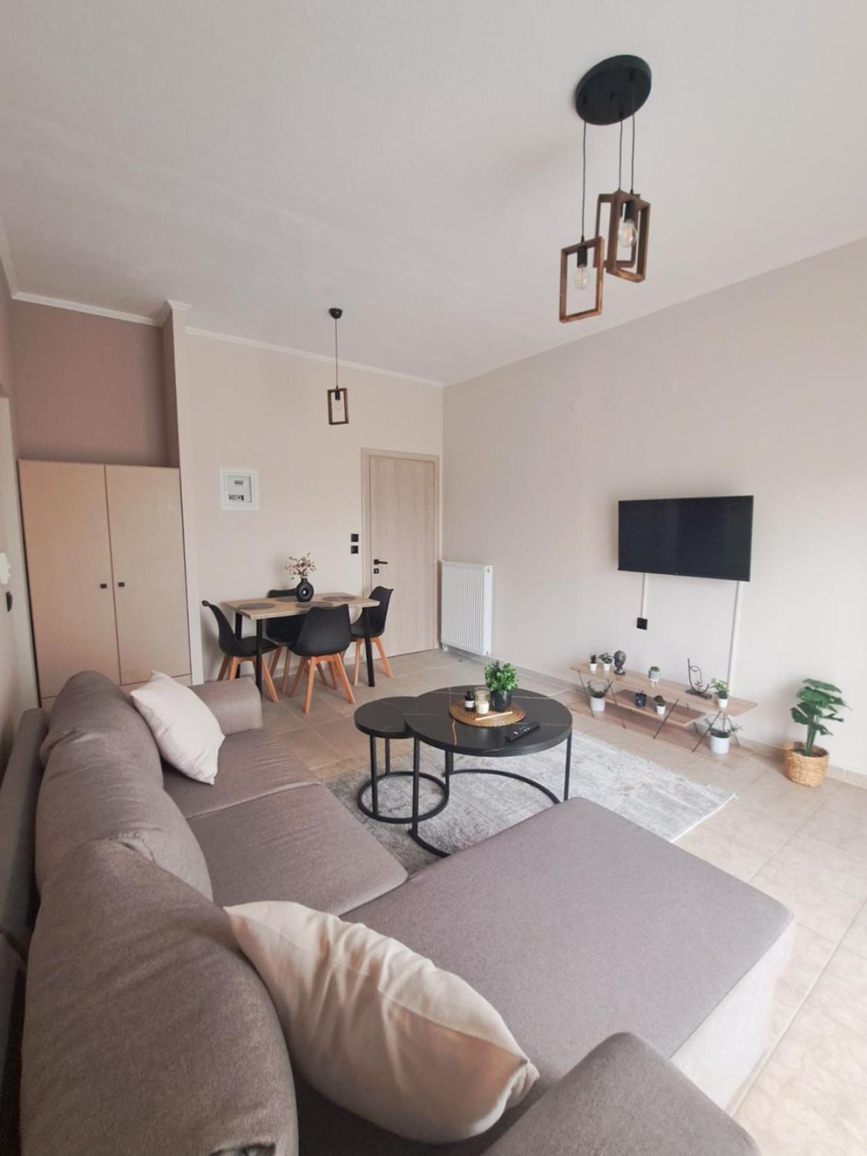 Pnoe Apartments Káto Loutrákion 外观 照片